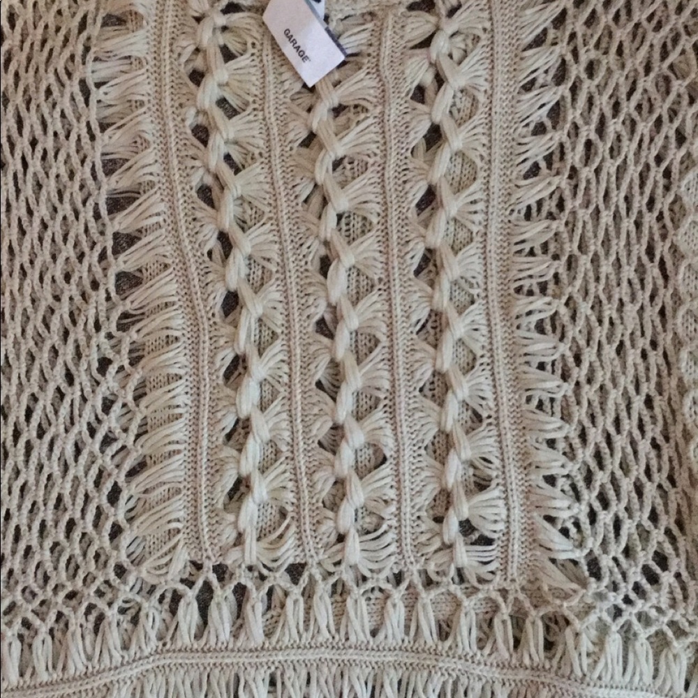 Top - Picture 3 of 3